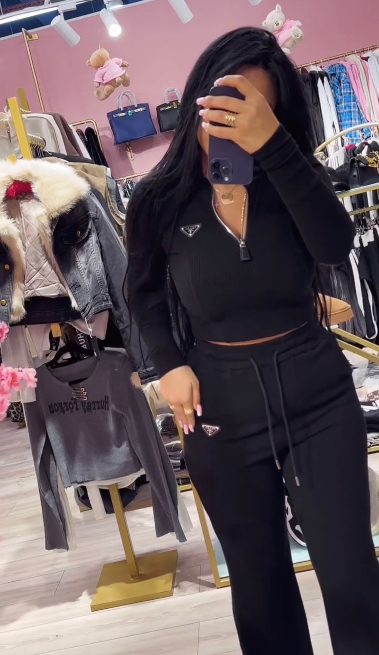 femme survetement prada